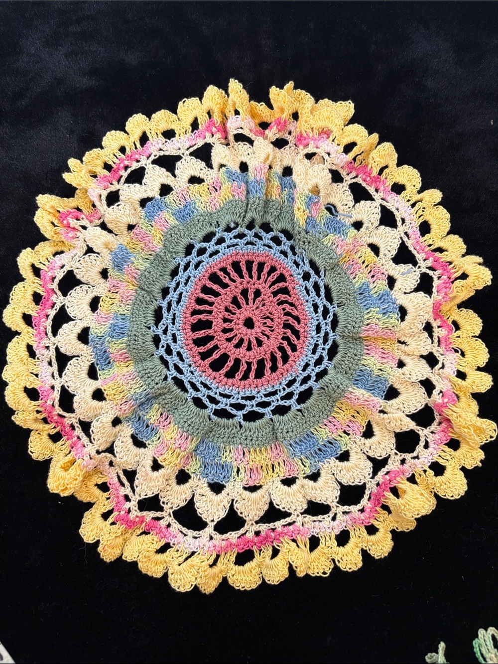 Doilies - Picture 7 of 14